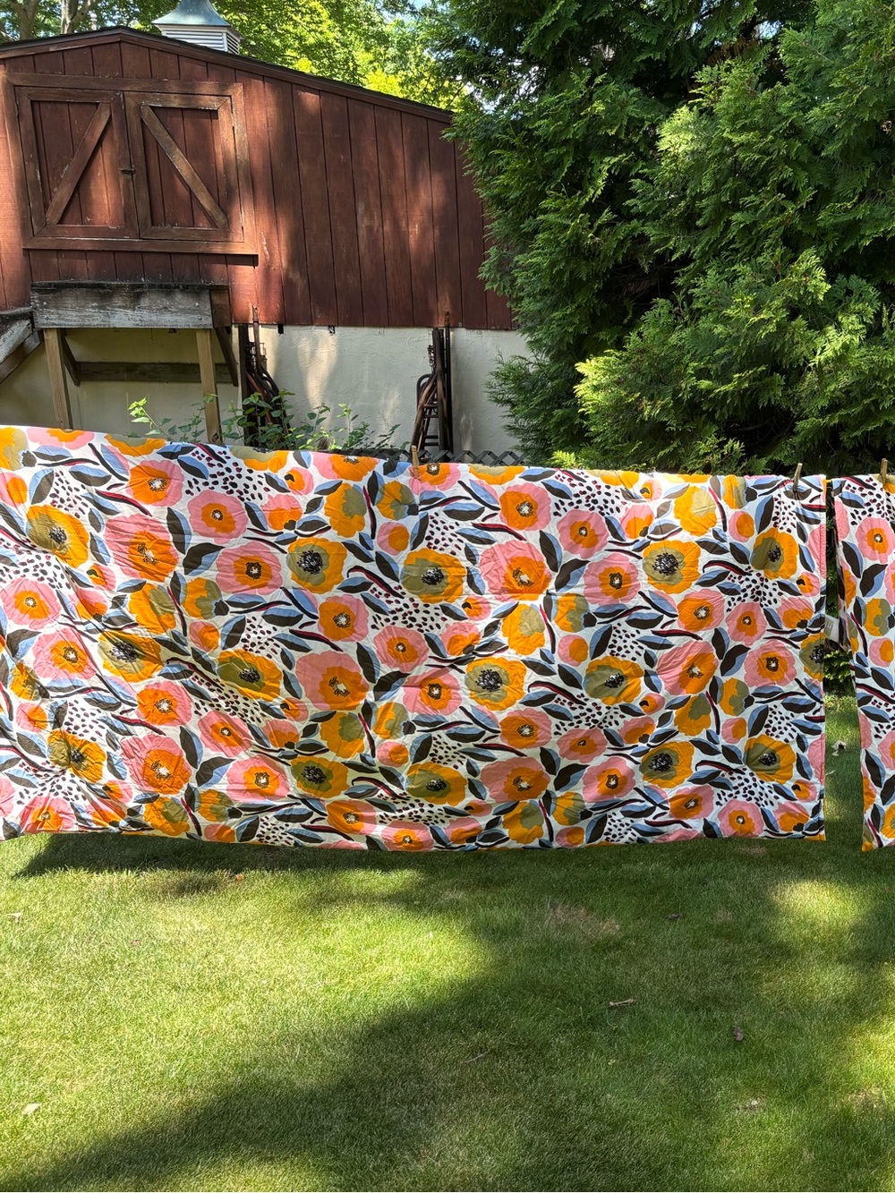 Marimekko Twin Comforter - Rosarium Print